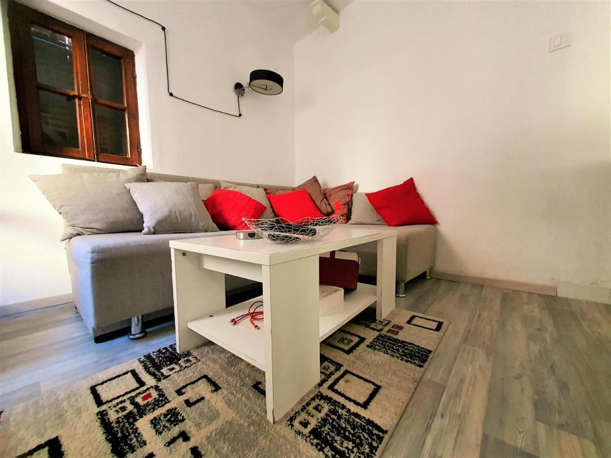 St.Tripun Apartment Котор Екстериор снимка